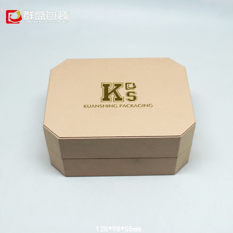 包裝盒廠(chǎng)家定制首飾盒是為什么會(huì)有這么多的“心機(jī)” 群盛手表首飾盒