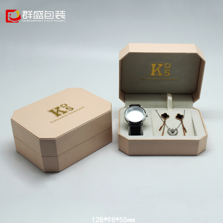 包裝盒廠(chǎng)家定制首飾盒是為什么會(huì)有這么多的“心機(jī)” 群盛手表首飾盒